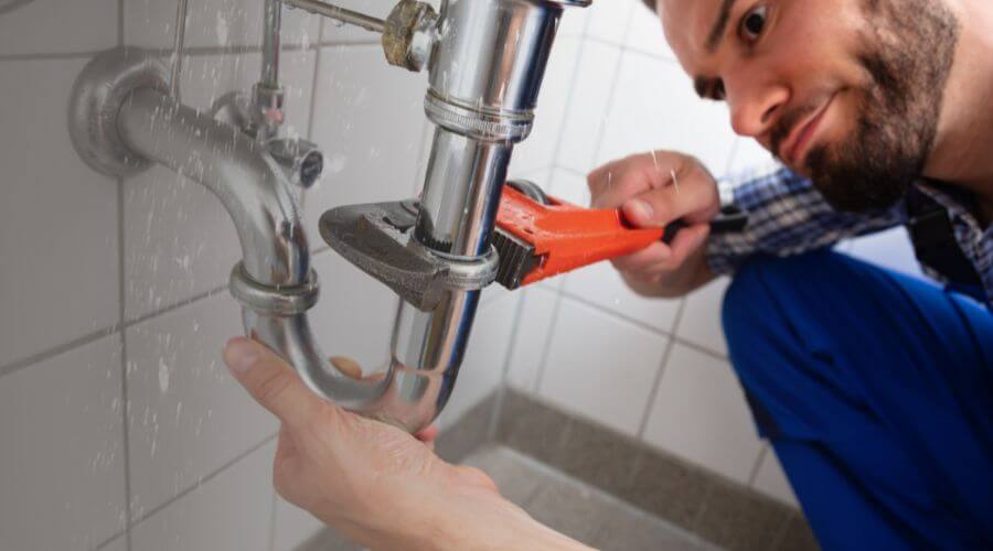 Expert burst pipe repair services in McCool Junction, NE